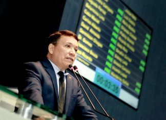 Dep. Est. Vicente Lopes – MDB, ridiculariza Notícia do Diário do Amazonas e blogs para defender seu chefinho o Negão, sobre o Muro do Milhão