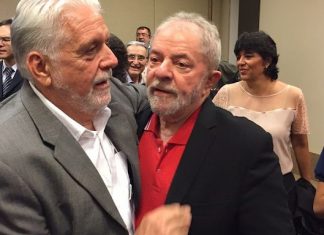 PF faz busca e apreensão na casa de Jaques Wagner, candidato do PT para substituir o condenado e futuro presidiário Lula