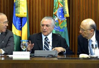Temer deve anunciar hoje que não é candidato a Presidento e deve apoiar o responsável pelo aumento nos preços dos combustíveis Henrique Meirelles #Oremos