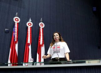 Alessandra Campêlo denuncia sumiço da merenda escolar de Borba