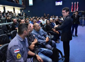 Veto total do governo à remuneração da PM é retirado de pauta, "É a primeira vez na história do Amazonas, que o governador manda vetar totalmente um projeto de sua autoria", disse David Almeida