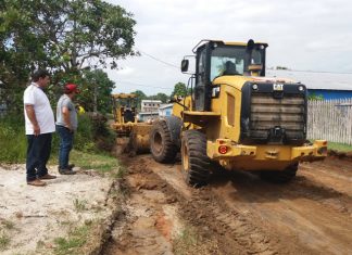 Em Tonantins-Am, o Prefeito Lázaro Martins, acompanhou diversas obras espalhadas pela cidade