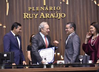 Lewandowski assume na Aleam compromisso de lutar pelo bem-estar da população do AM