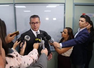 PL do reajuste dos professores já tramita na Aleam e poderá ser votado até dia 22, afirma Josué Neto