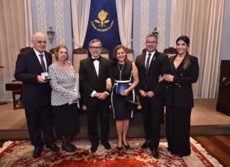 Academia Amazonense de Letras homenageia Josué Neto com Medalha do Centenário