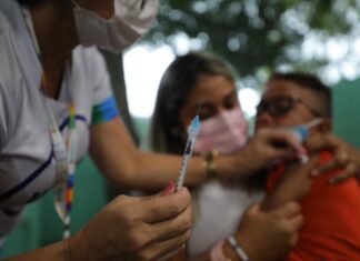 Pediatra da SES-AM esclarece dúvidas sobre vacinação contra Covid-19 de crianças de 5 a 11 anos