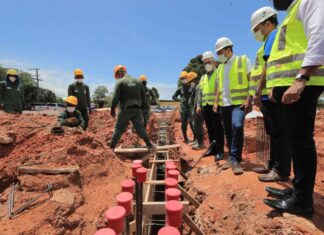 Wilson Lima vistoria obras de construção do novo Batalhão da Rocam