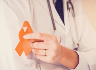 Fevereiro Laranja: saiba quais são os sintomas iniciais da leucemia