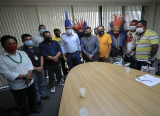 Governador do Amazonas amplia em 142% orçamento para políticas públicas indigenistas