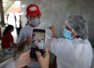 Vacinômetro: Amazonas atualizou para 6.532.082 doses aplicadas de vacina contra Covid-19 até este domingo (13/03)