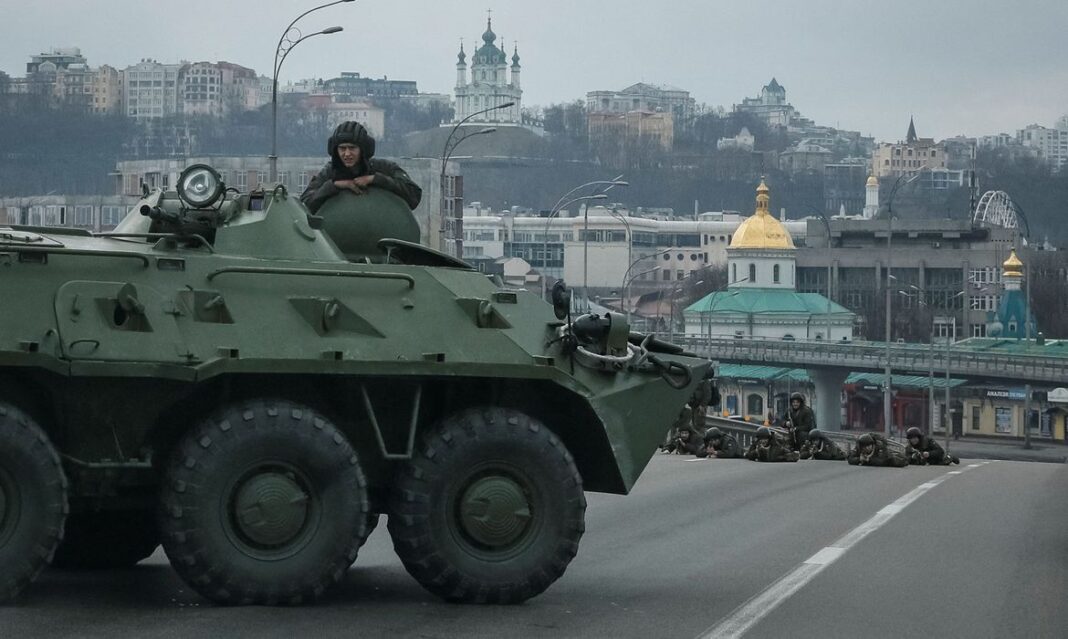 2022-02-25t101930z_229950772_rc2wqs9dq2i8_rtrmadp_3_ukraine-crisis-kyiv.jpg