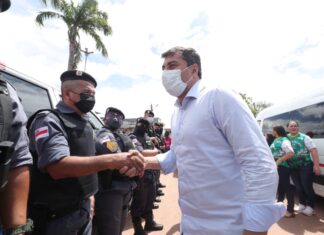 Wilson Lima entrega veículos e lancha para reforçar segurança em Autazes