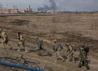 Ucrânia: combate se alastra nos arredores de Kiev