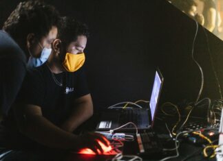 Fetam prorroga inscrições para o edital da 15ª Mostra de Teatro do AM