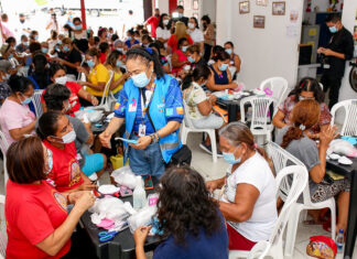 Prefeitura de Manaus oferta oficina de artesanato às mulheres da zona Centro-Oeste