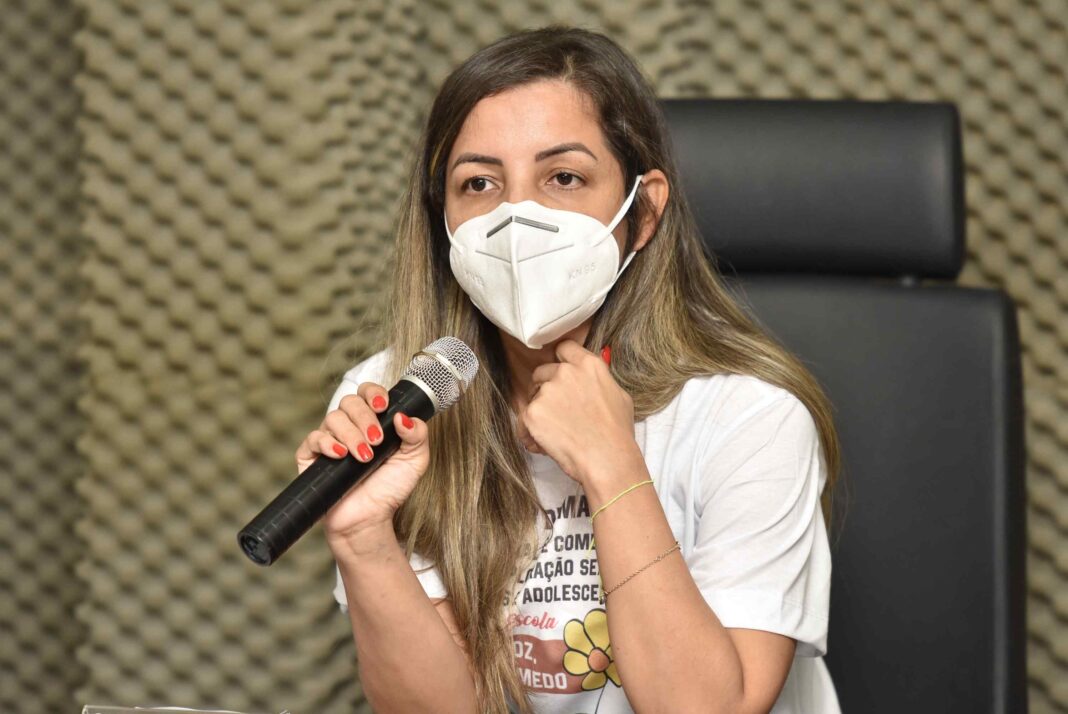 DELEGADA ELIZABETH DE PAULA_FOTO ERLON RODRIGUES (9)