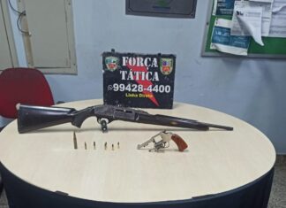 PMAM detém homem por porte ilegal de arma de fogo, no bairro Lago Azul