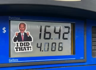 Ex-senador diz que os americanos ‘se acostumaram’ com gasolina barata, é por isso que eles estão culpando Biden