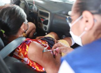 Amazonas aplica a quarta dose da vacina contra Covid-19 em idosos acima de 70 anos a partir deste sábado (19/03)