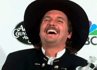 Estrela da música country Jeff Carson morre aos 58 anos