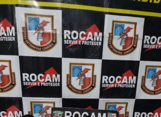 No bairro Japiim, Polícia Militar detém dois homens por porte ilegal de arma de fogo