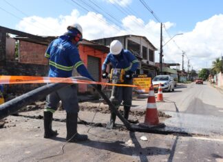 Moradores do bairro Gilberto Mestrinho recebem serviços de melhorias no abastecimento de água tratada