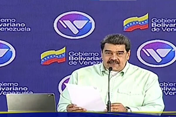 nicolas-maduro-russia-600x400