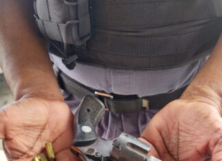 PMAM detém dois homens por assaltos na zona norte