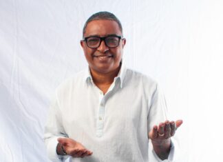 A trajetória musical de Joubert Balbino é longa e detalhada