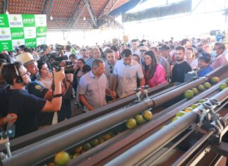 Para comemorar 40 anos de Rio Preto da Eva, Wilson Lima libera fomento e entrega equipamentos ao setor primário
