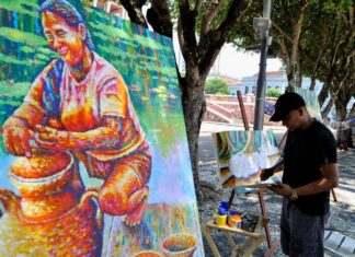 Largo de São Sebastião recebe projeto Pintura ao Vivo