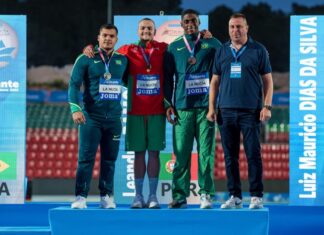 Atleta amazonense conquista medalha de prata em lançamento de dardo na Espanha