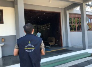 Procon-AM pede explicações a instituição de ensino superior sobre cobrança para colação de grau individual