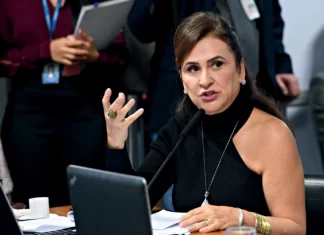 Autoescola pode deixar de ser obrigatória para tirar Carteira de Habilitação