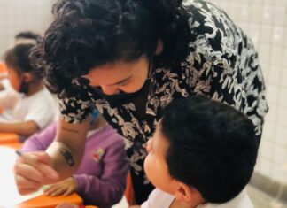 Governo do Amazonas amplia programa de assistência à docência da UEA