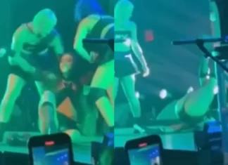 Travesti Pabllo Vittar leva tombo durante show e cai com os zovos pra cima em Nova York, veja o vídeo