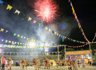 Mais de 20 mil pessoas passaram pelo Festival Folclórico do Amazonas em quatro dias de evento