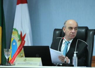 Presidente do TCE-AM determina que Prefeitura de Manaquiri suspenda pregões para materiais agrários