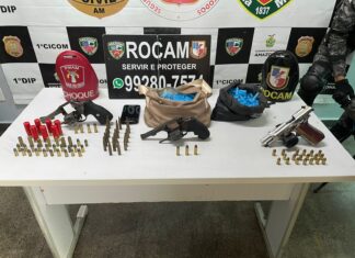 Durante operação Demolidor, PMAM prende quatro homens por porte ilegal de arma de fogo