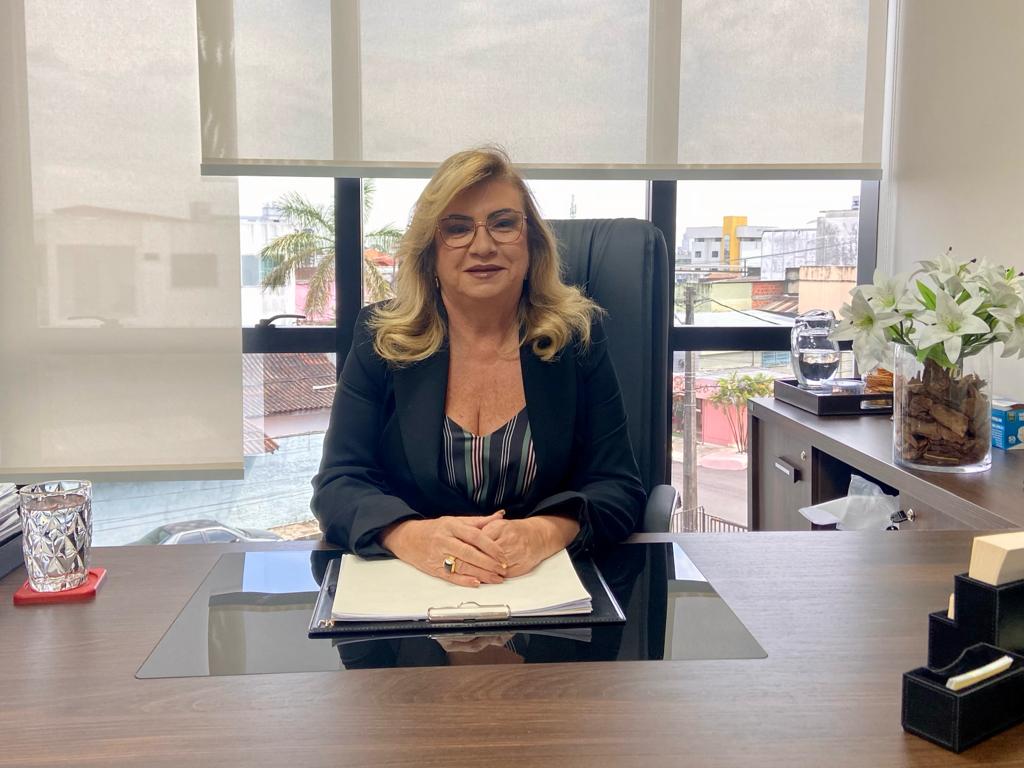 PRESIDENTE DA JUCEA, MARIA DE JESUS LINS