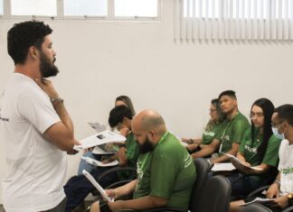 Capacitação: RespirAR realiza treinamento com profissionais e estagiários de educação física