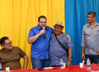 Deputado Roberto Cidade participa de reunião em Iranduba, para prestar contas de seu trabalho na Aleam