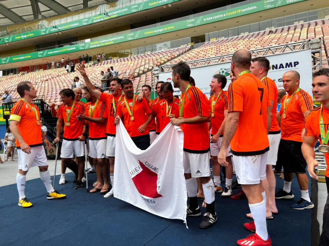 d4f1b348-600d-4780-9f5e-b900ce75e01c