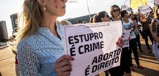Justiça de SC investigará conduta de juíza que negou aborto a menina