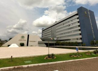 Deputados do AM aprovam LDO com previsão de R$ 26,7 bilhões para 2023
