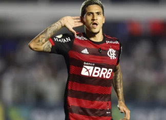 Flamengo bate o Santos na Vila Belmiro