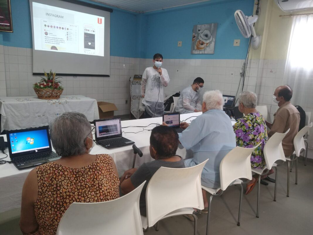 Inclusão digital para idosos - Uninorte - Divulgação (1)