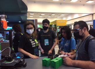 Público prestigia o estande da FPFtech na ExpoAmazônia e se surpreende com projetos tecnológicos
