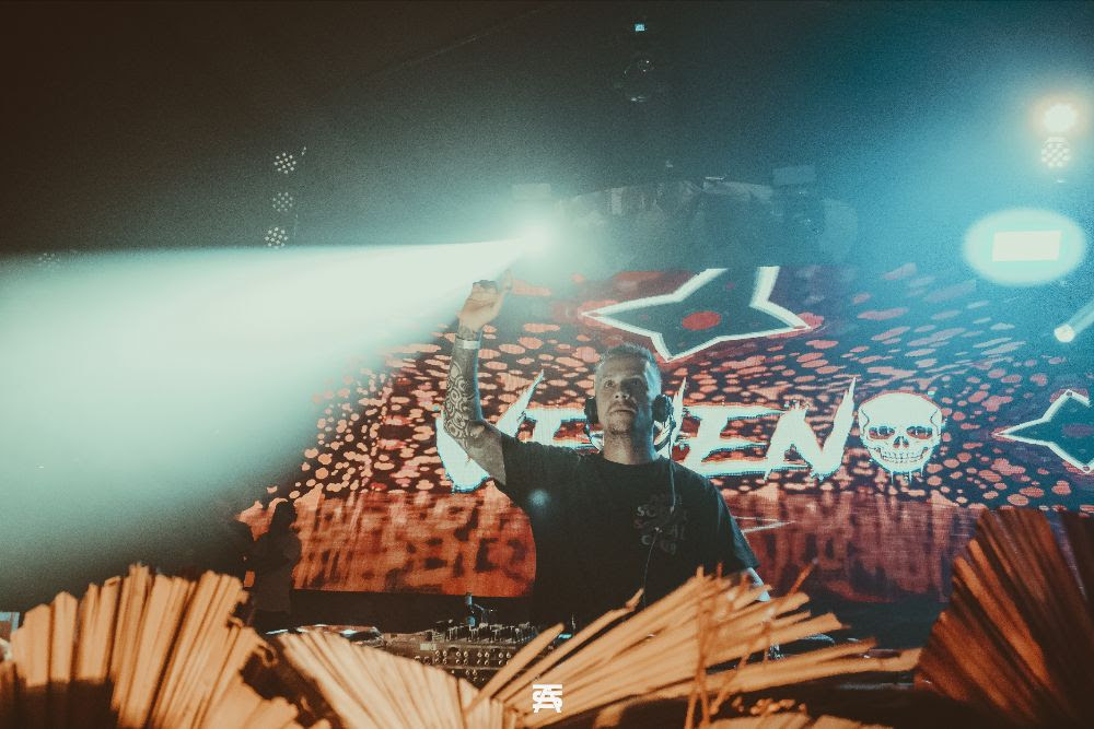 Conheça VENENO, music label de Tech House e House de Pirate Snake que coleciona edições com ingressos esgotados