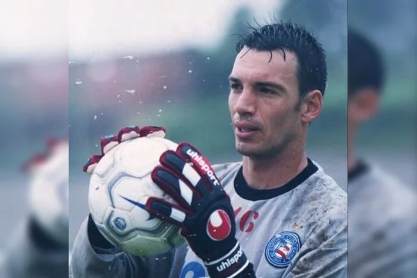 foto-Emerson-goleiro-Bahia-600x400